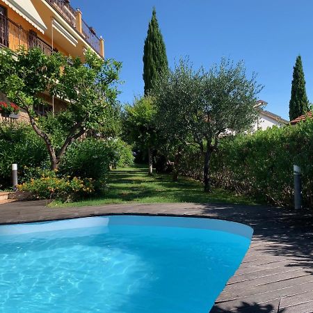 בורגטו סנטו ספיריטו Villa Pineland מראה חיצוני תמונה