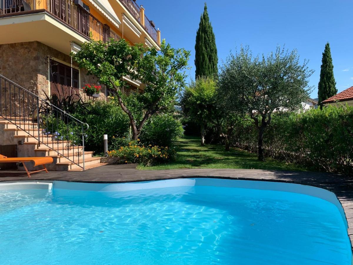 בורגטו סנטו ספיריטו Villa Pineland מראה חיצוני תמונה