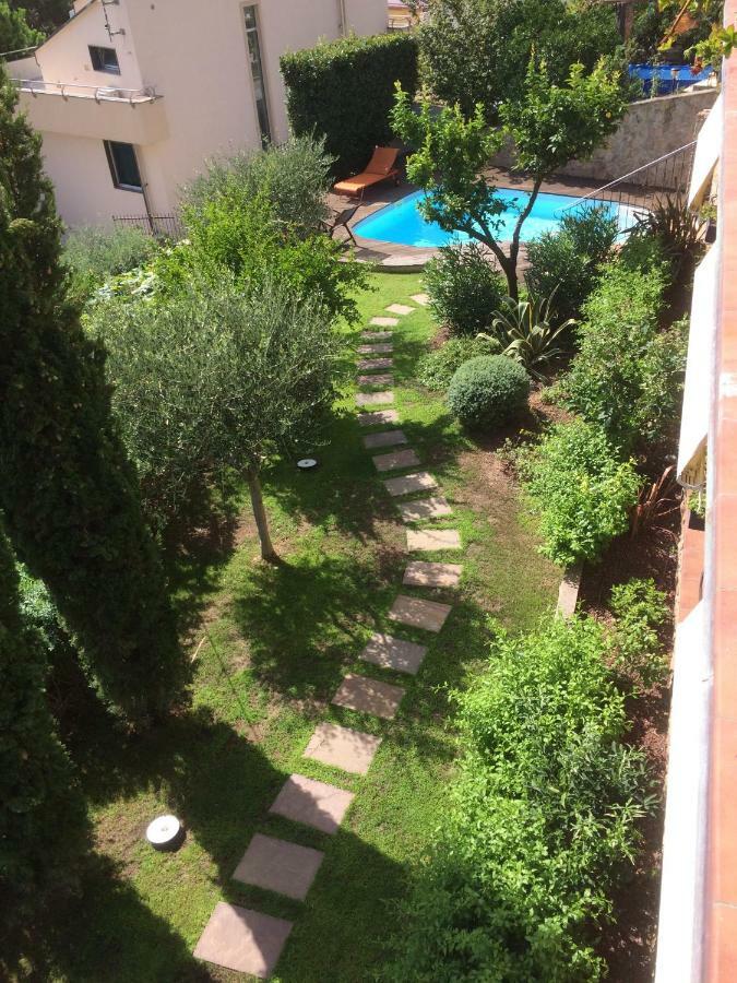 בורגטו סנטו ספיריטו Villa Pineland מראה חיצוני תמונה